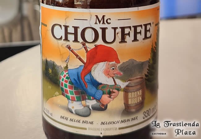Mc Chouffe. Brune Bruin